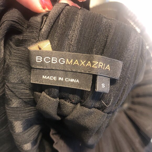 NWOT BCBGMAXAZRIA Black Silk Open-Back Top - Picture 5 of 6